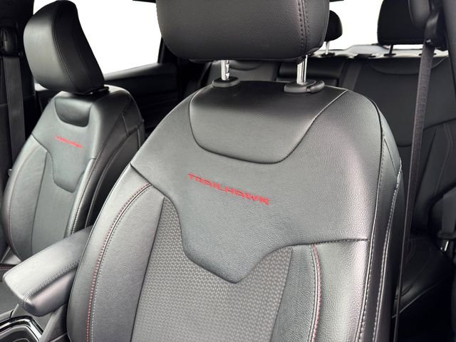 Used 2023 Silver Jeep Trailhawk image 13