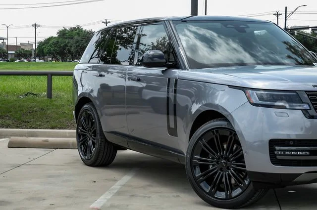 New 2026 Gray Land Rover SE image 7