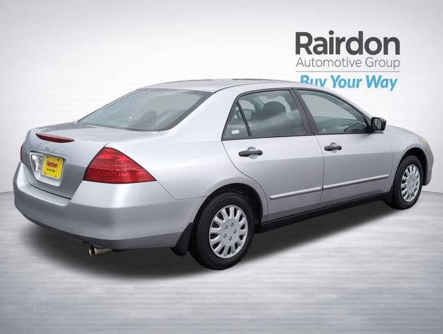 Used 2007 Alabaster Silver Metallic Honda VP image 7