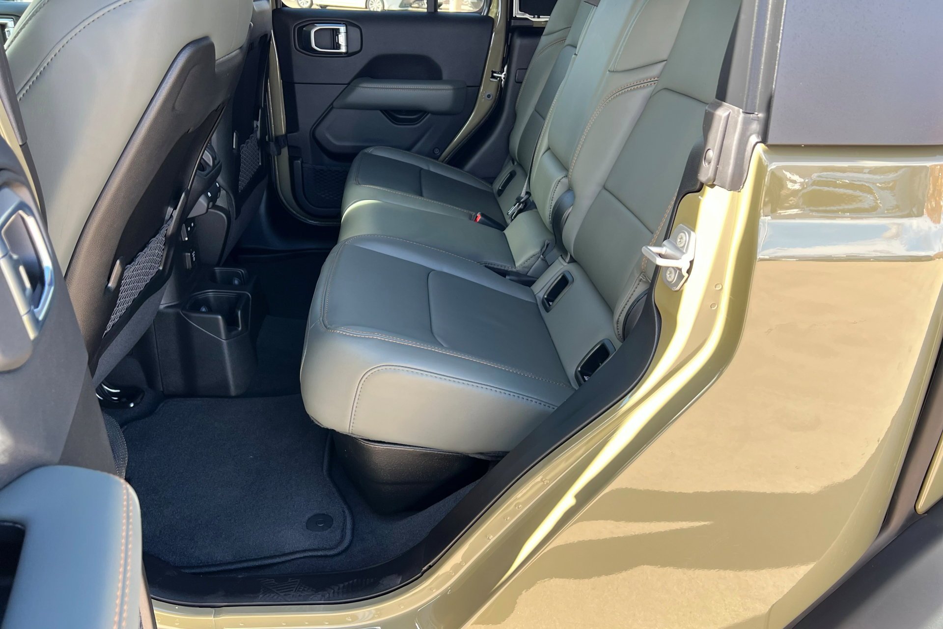 New 2026 41 Exterior Paint Jeep Mojave image 22