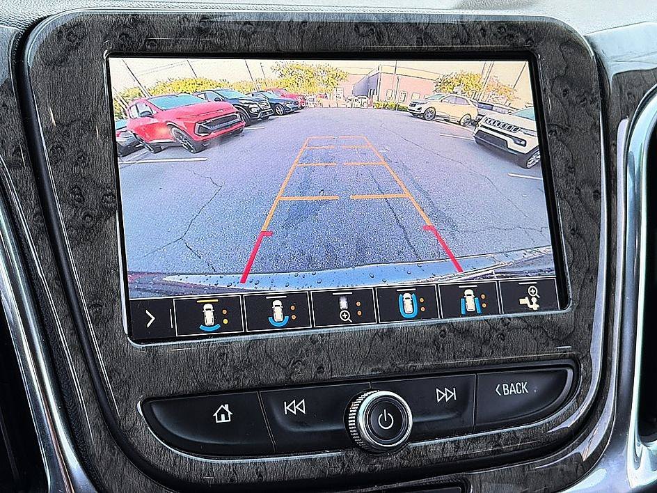 Used 2019 Nightfall Gray Metallic Chevrolet Premier image 14