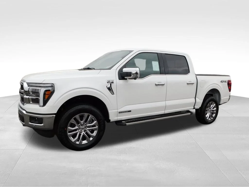 New 2026 Star White Metallic Tri-Coat Ford Lariat® image 10