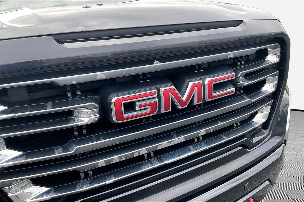 Used 2022 Onyx Black GMC AT4 image 36