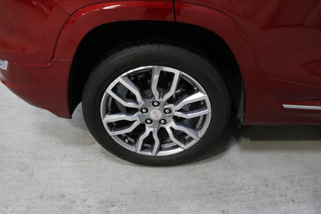 Used 2024 Red GMC Denali image 38