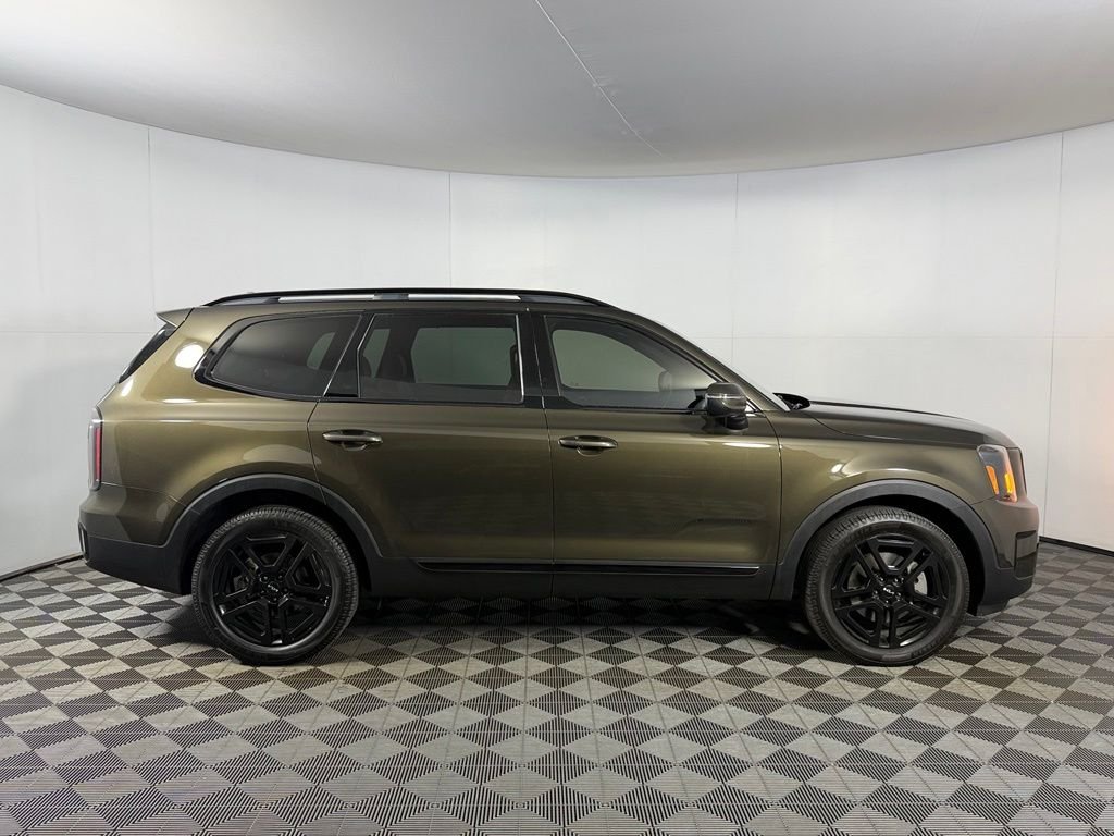 Certified Used 2024 Green Kia EX X-Line image 6