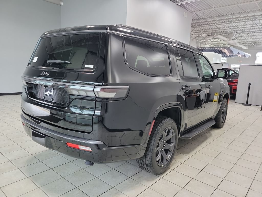 New 2026 High Gloss Black Exterior Paint Jeep Upland image 7