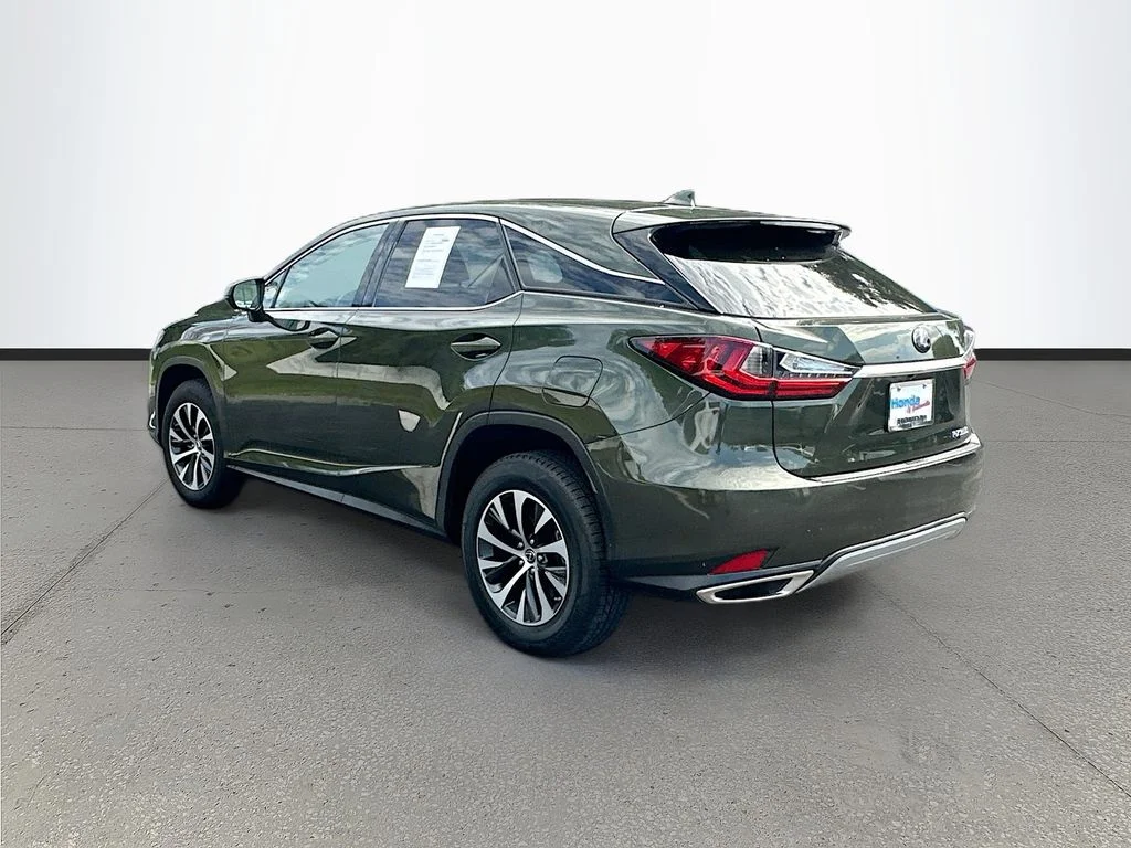 Used 2021 Green Lexus 350 image 5