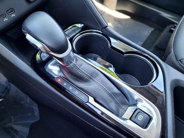 Used 2024 White Buick Sport Touring image 18