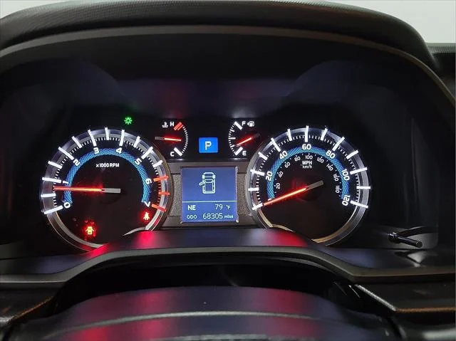 Certified Used 2019 MAGNETIC GRAY MET. Toyota  image 16