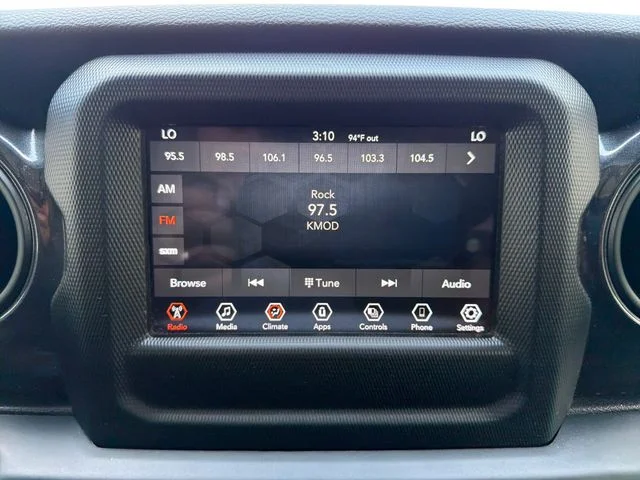 Used 2021 Gray Jeep Unlimited Sport Altitude image 12