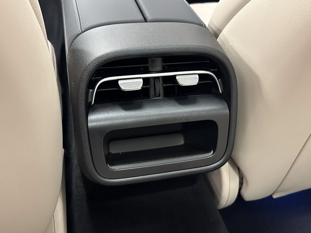 New 2026 Black Mercedes-Benz E 450 image 27