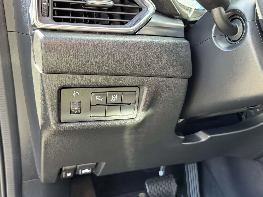Certified Used 2025 Jet Black Mazda 2.5 S image 28