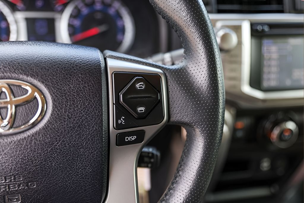 Used 2019 Black Toyota SR5 image 13