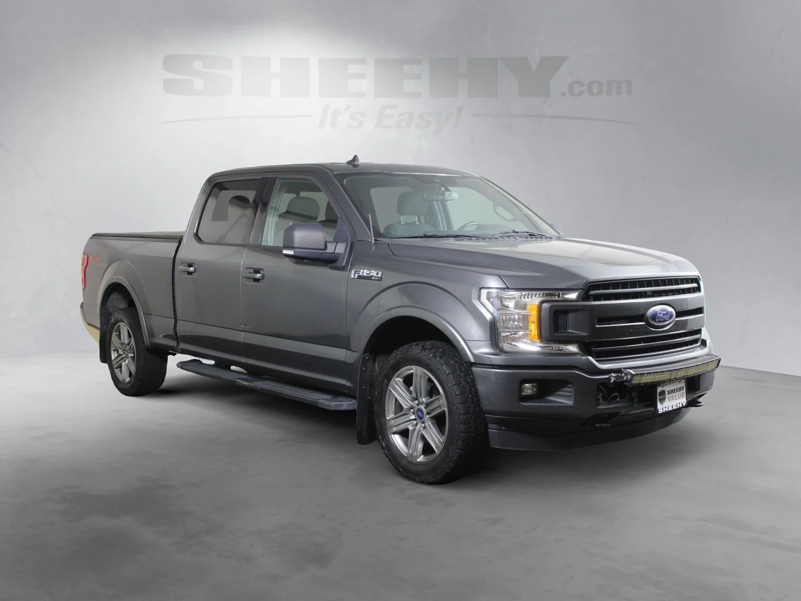 Used 2019 Gray Ford XL image 2