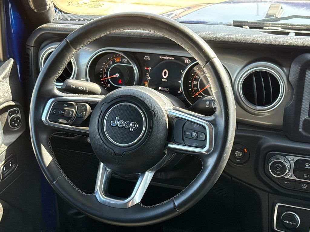 Used 2018 Blue Jeep Unlimited Sahara image 14