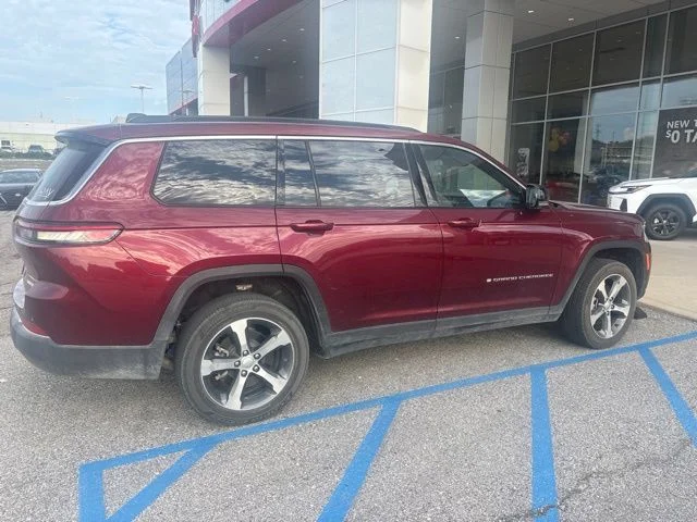 Used 2025 Red Jeep Limited image 2
