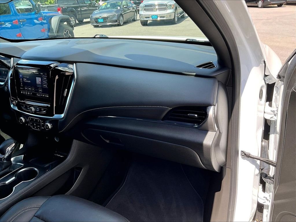 Used 2023 White Chevrolet LT Leather image 13