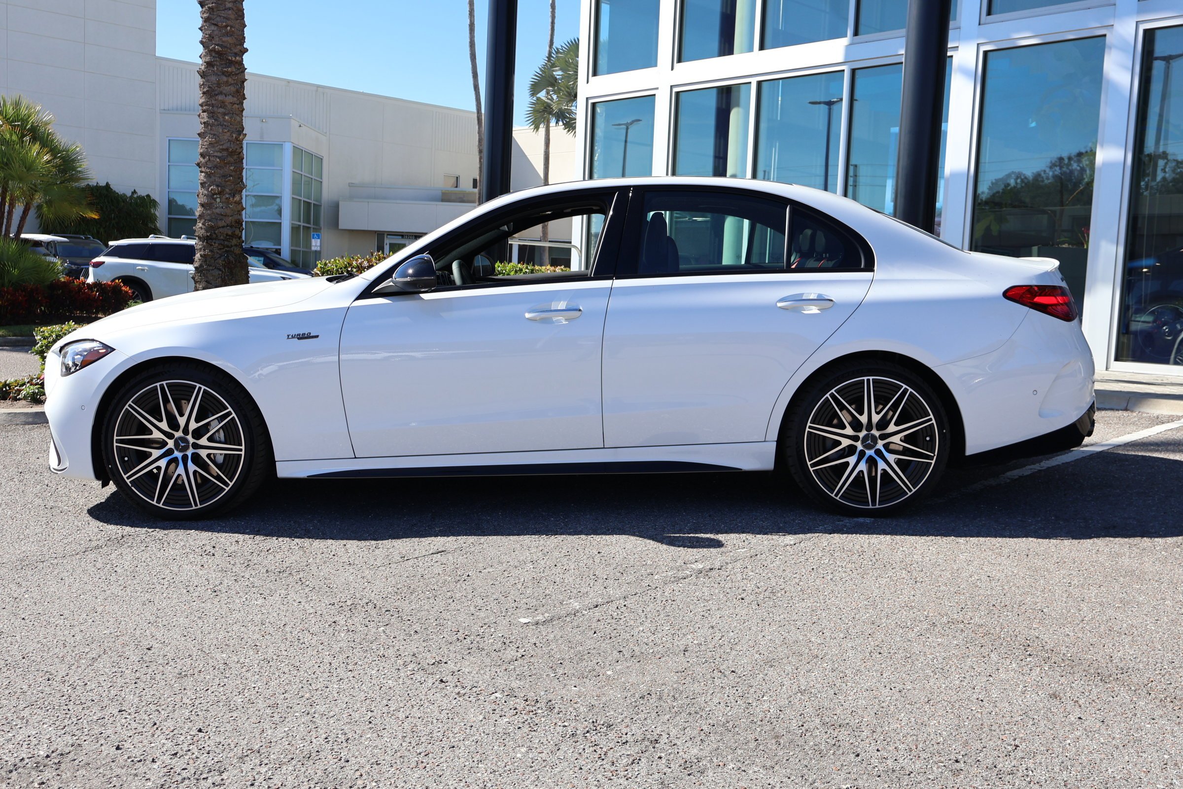 New 2026 MANUFAKTUR Moonlight White Metallic Mercedes-Benz AMG® C 43 image 3