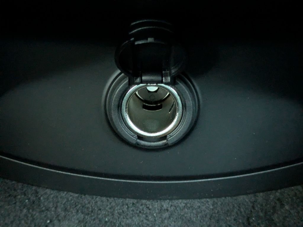 New 2026 Ivory Silver Kia LX image 15