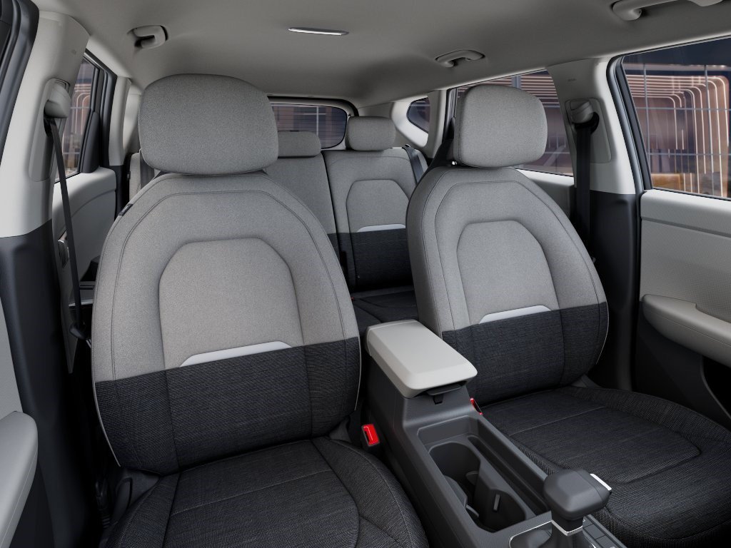 New 2027 Pale Gray Kia S image 15