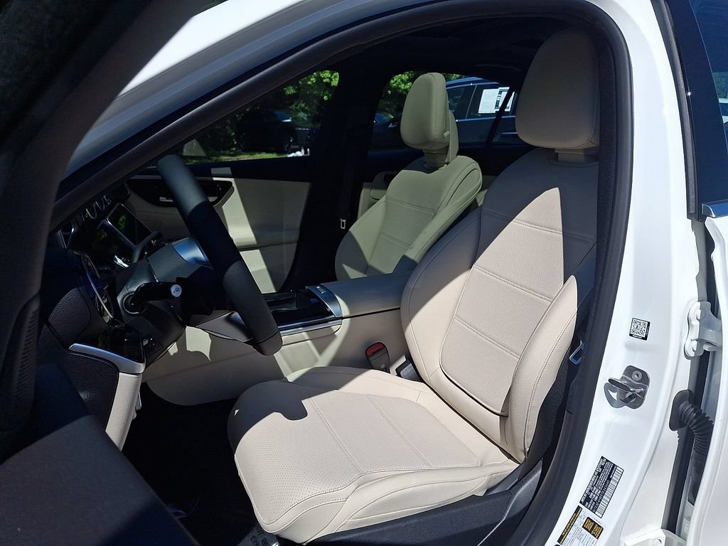 New 2026 Polar White Mercedes-Benz C 300 image 30