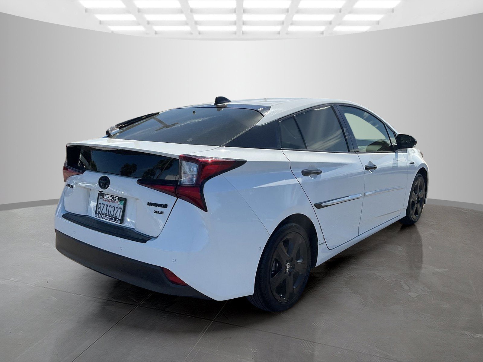Used 2022 White Toyota Nightshade image 5