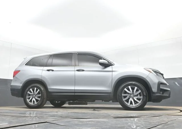 Used 2021 Silver Honda EX-L image 52