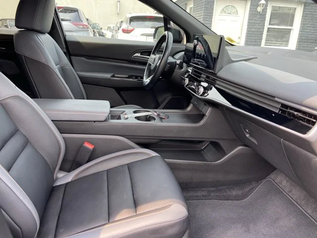 Used 2024 Black Honda Touring image 26