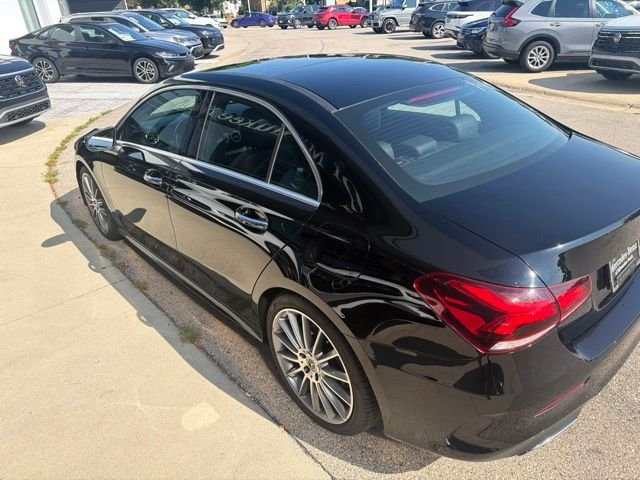 Used 2019 Black Mercedes-Benz A 220 image 5