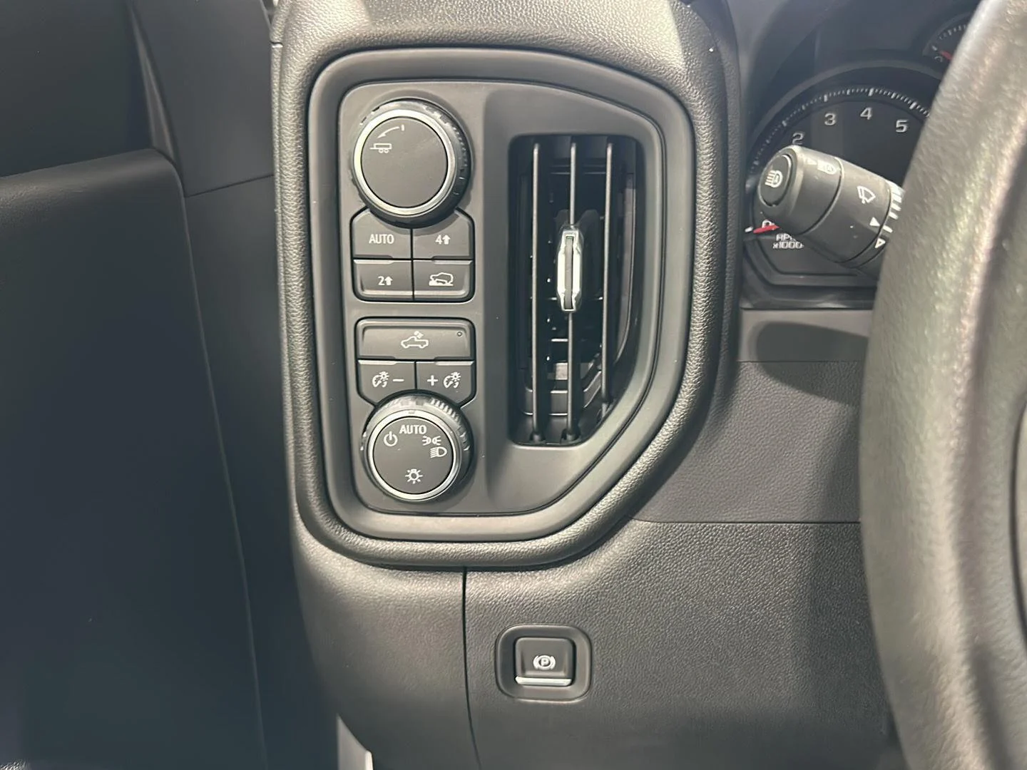 Used 2023 Summit White Chevrolet Work Truck image 14