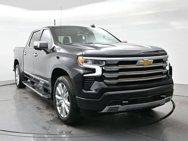 Used 2022 Dark Ash Metallic Chevrolet High Country image 5