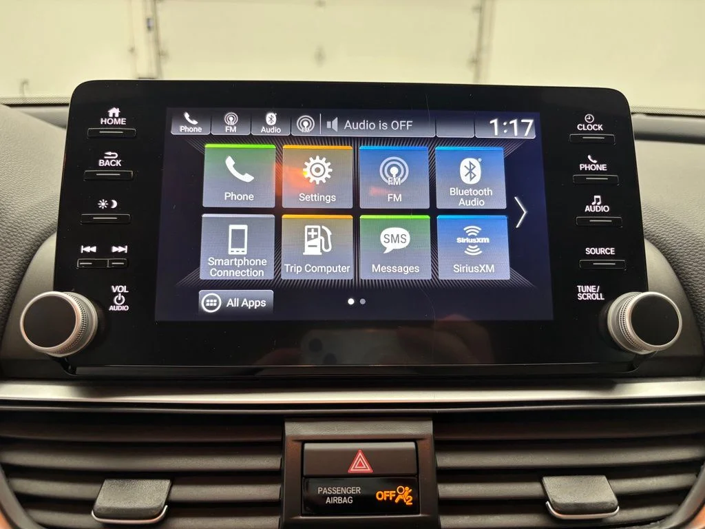 Used 2021  Honda EX-L image 5