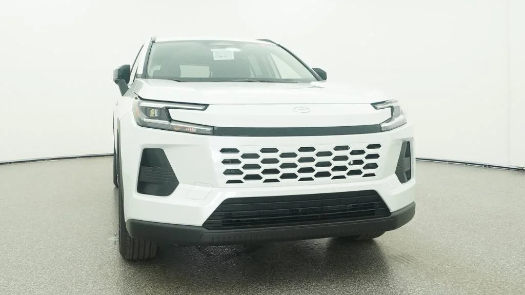 New 2026 Wind Chill Pearl Toyota XLE Premium image 49