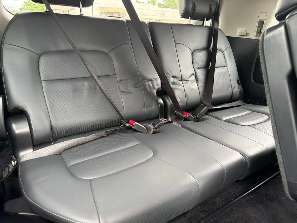 Used 2018 Blizzard Pearl Toyota  image 39