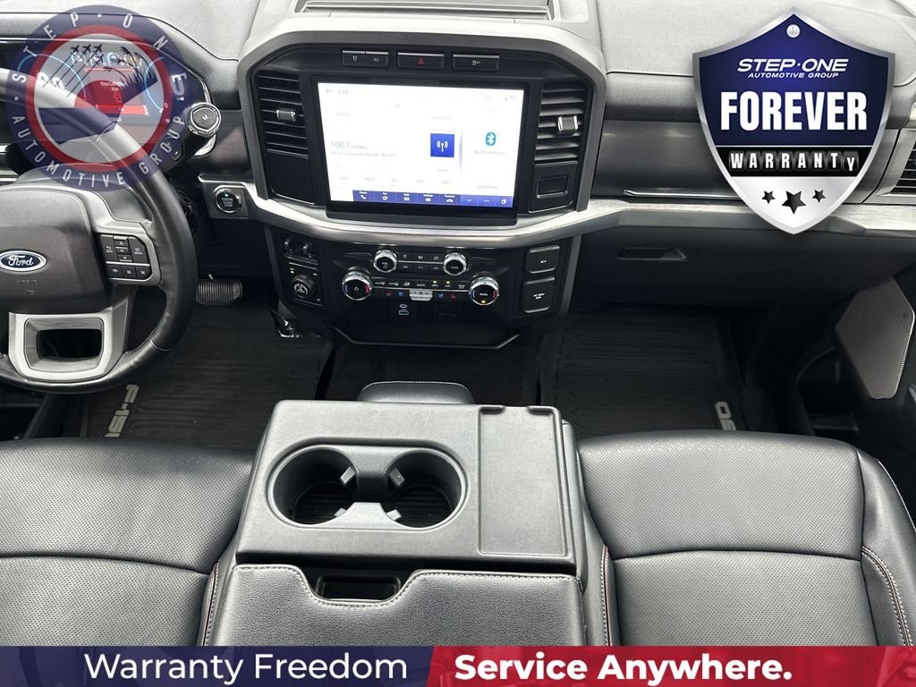 Used 2022 White Ford Lariat image 18