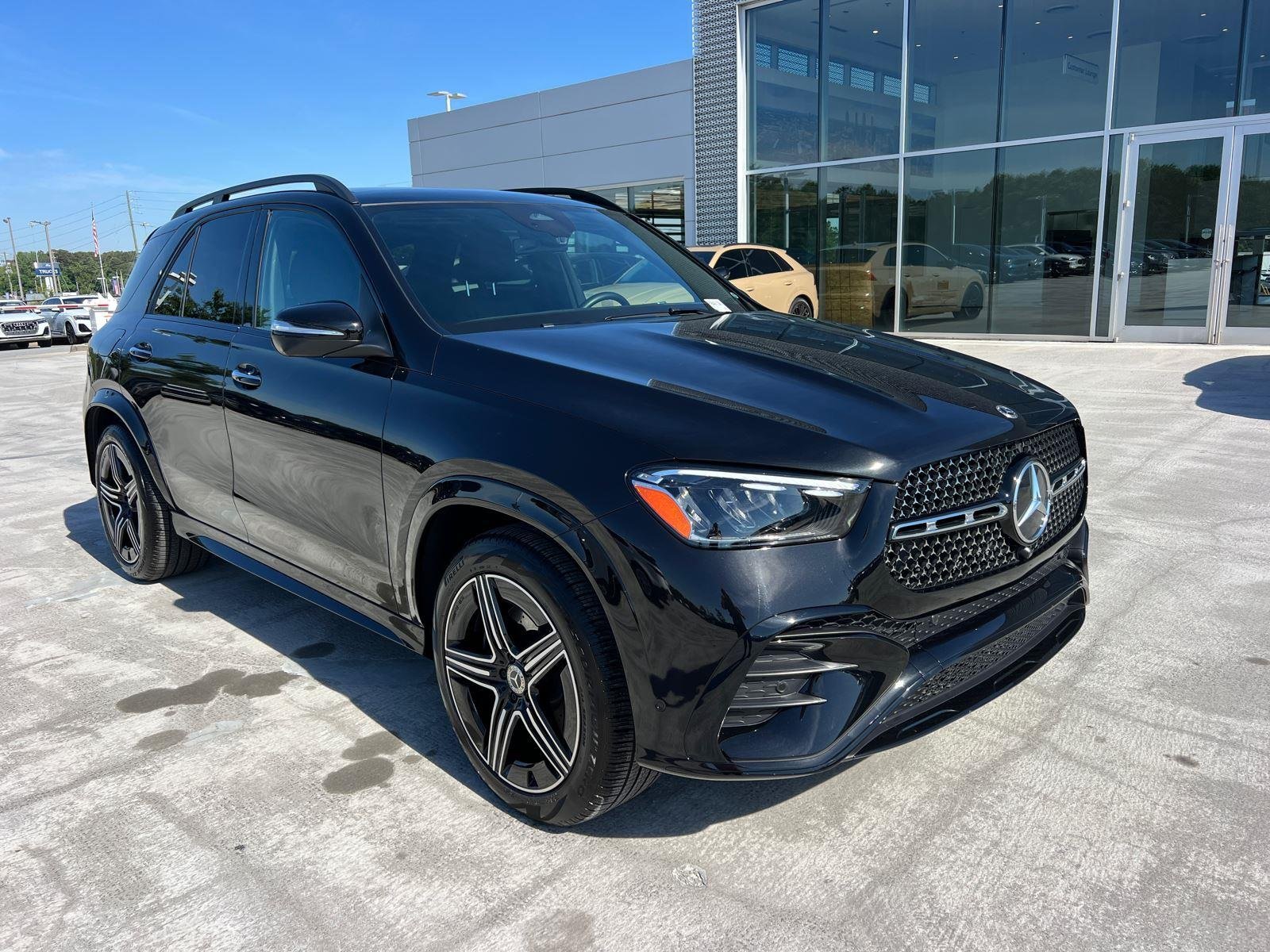 Used 2025  Mercedes-Benz GLE 350 image 3