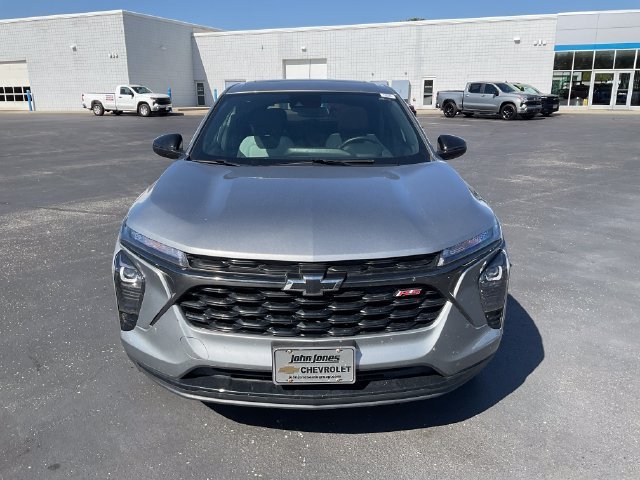 Used 2024 Gray Chevrolet 1RS image 2