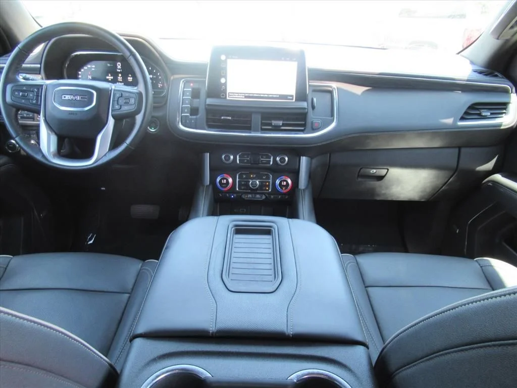 Used 2022 Black GMC SLT image 12