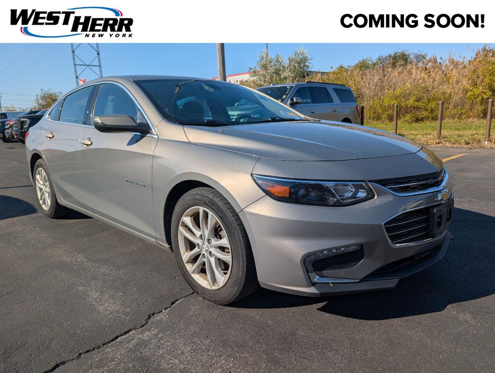 Used 2018 Pepperdust Metallic Chevrolet LT image 1