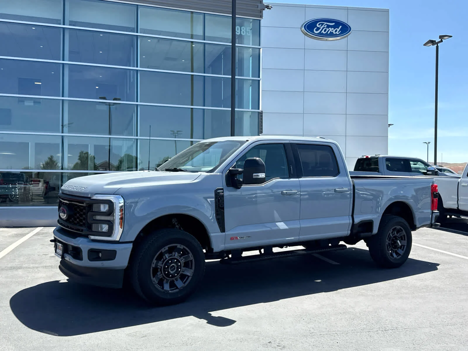 2024 Ford F-350 Lariat 4x4 Crew Cab 6-3/4' Box SRW's photo