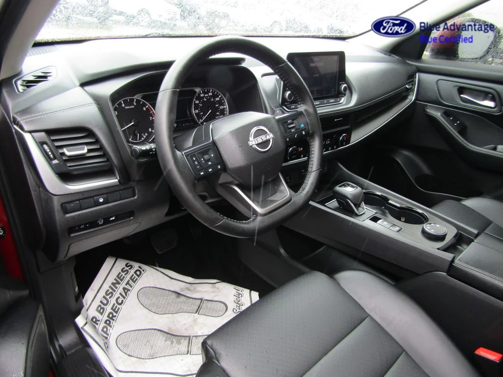Certified Used 2025 Scarlet Ember Nissan SV image 15