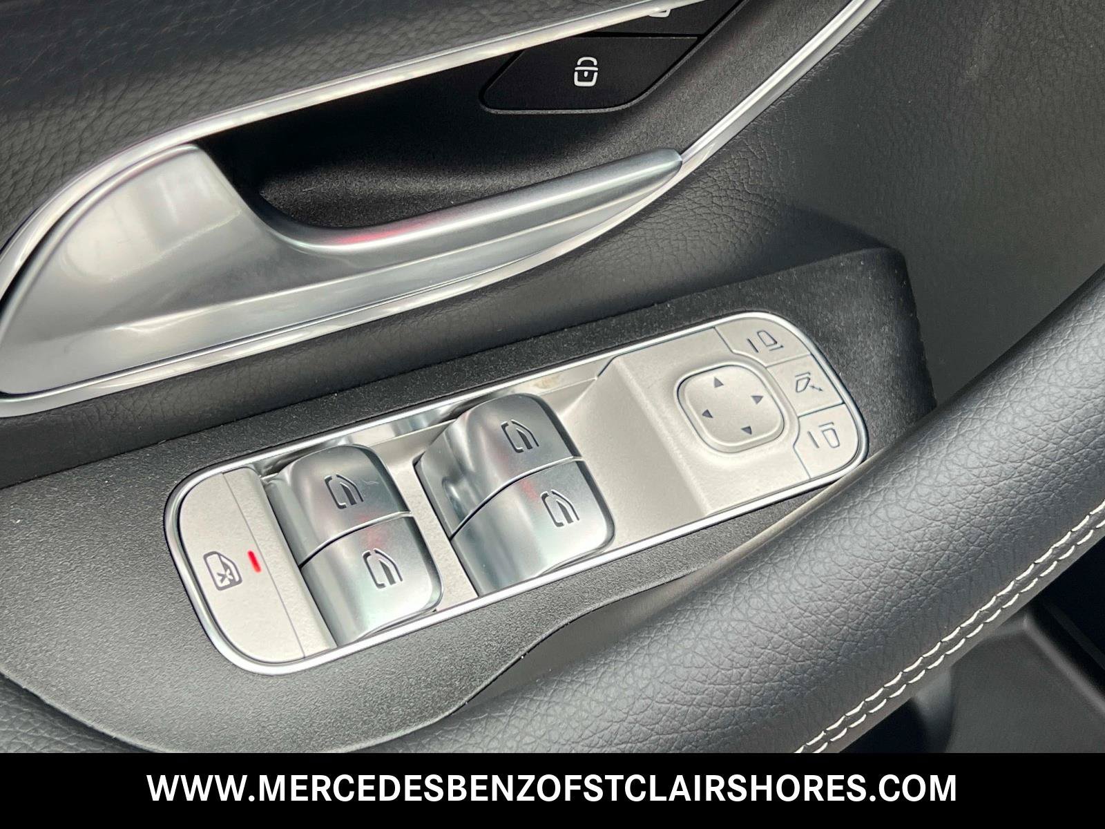 New 2026 Obsidian Black Metallic Mercedes-Benz GLE 350 image 19