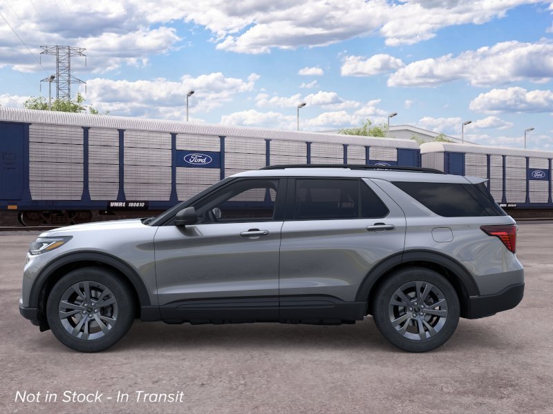 New 2026 Carbonized Gray Metallic Ford Active image 3