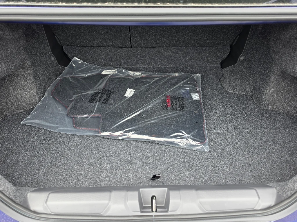 New 2026 SAPPHIRE BLUE PEARL Subaru Base image 6