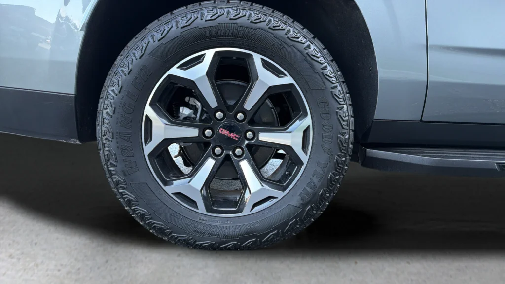 Used 2026 Sterling GMC AT4 image 30