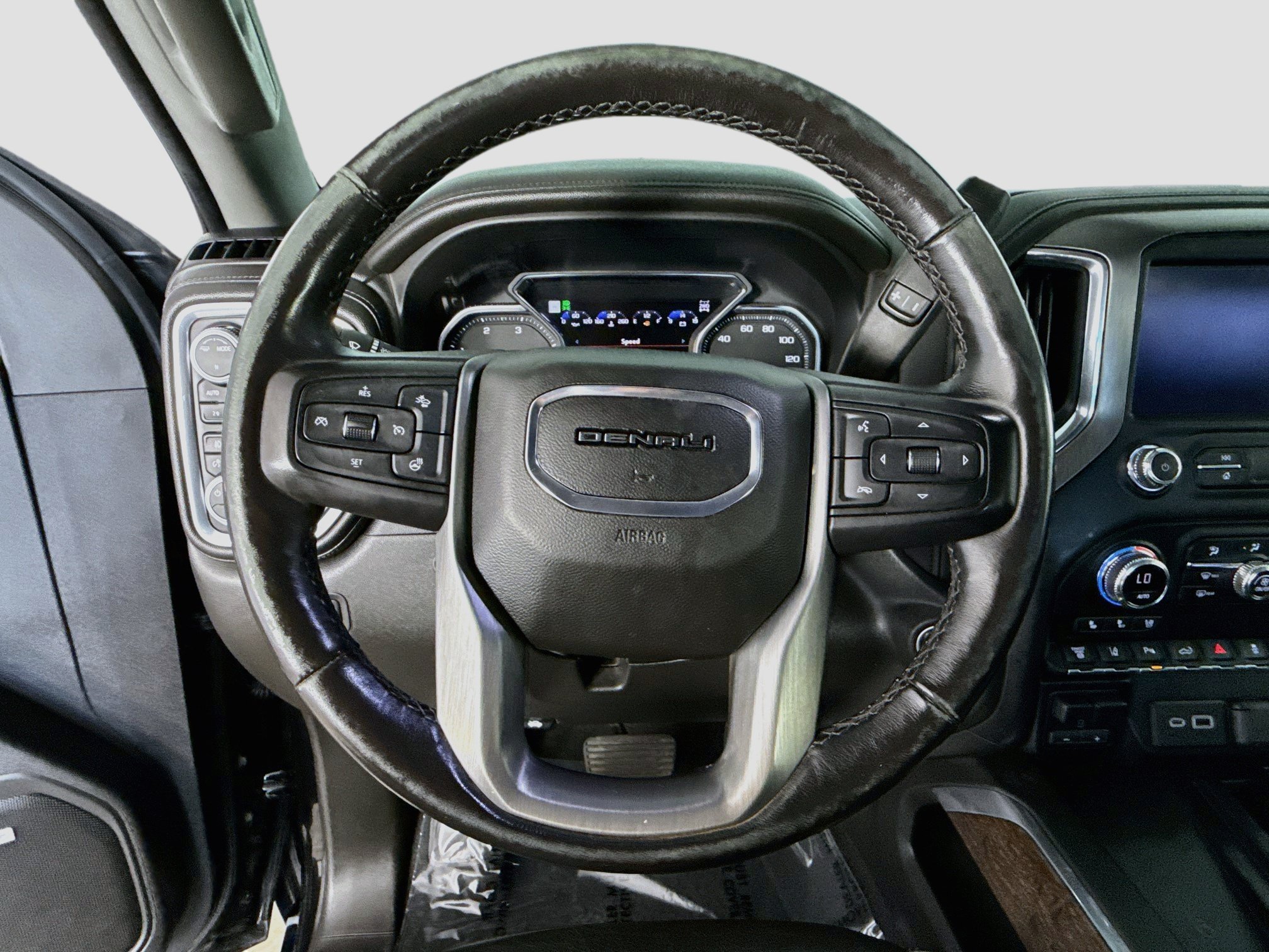 Used 2022 Ebony Twilight Metallic GMC Denali image 13