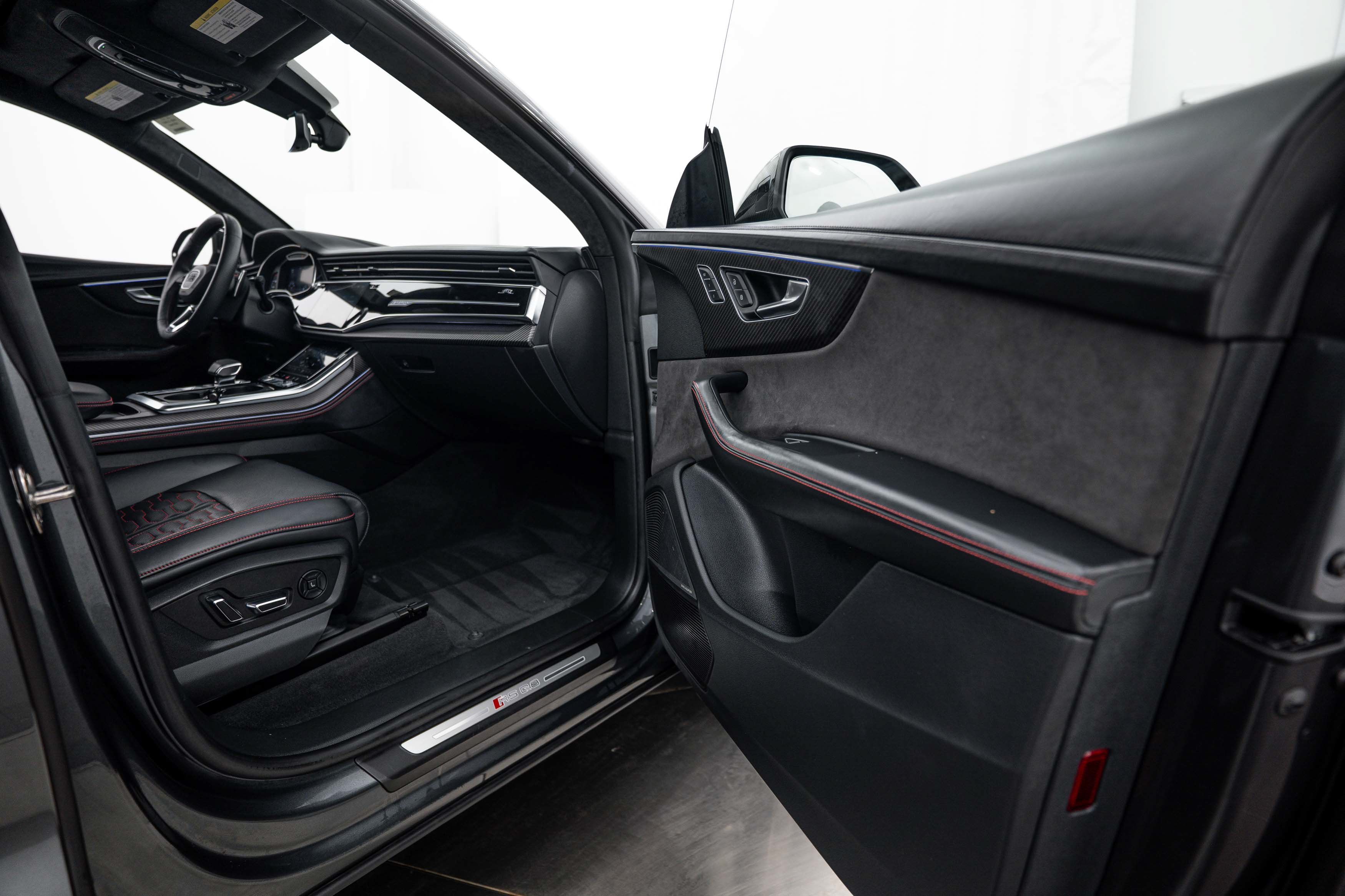 Used 2021 Daytona Gray Pearl Effect Audi  image 9
