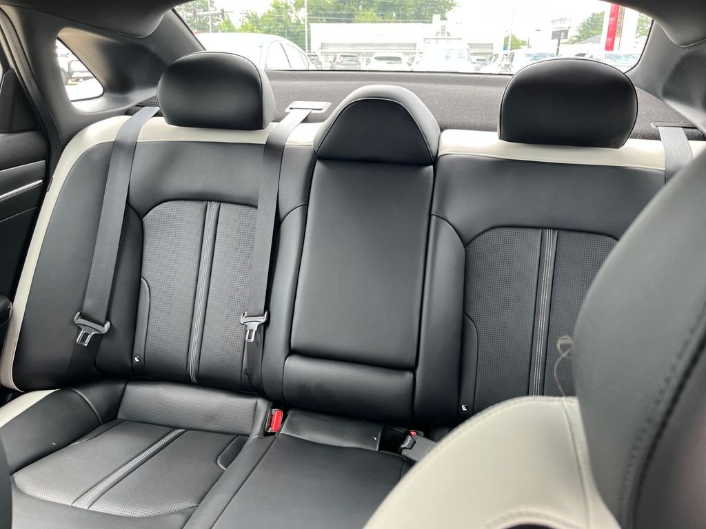 Used 2025 Gray Kia GT-Line image 13
