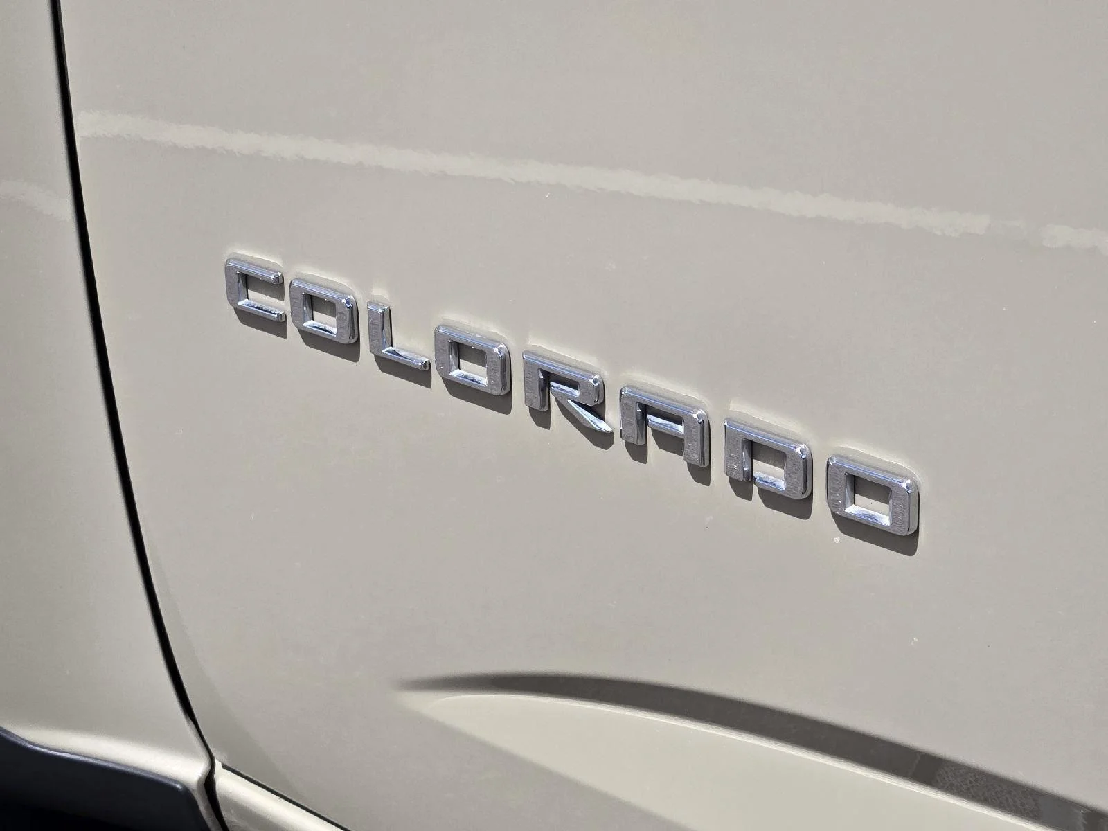 Used 2022 Sand Dune Metallic Chevrolet 4WD ZR2 image 51