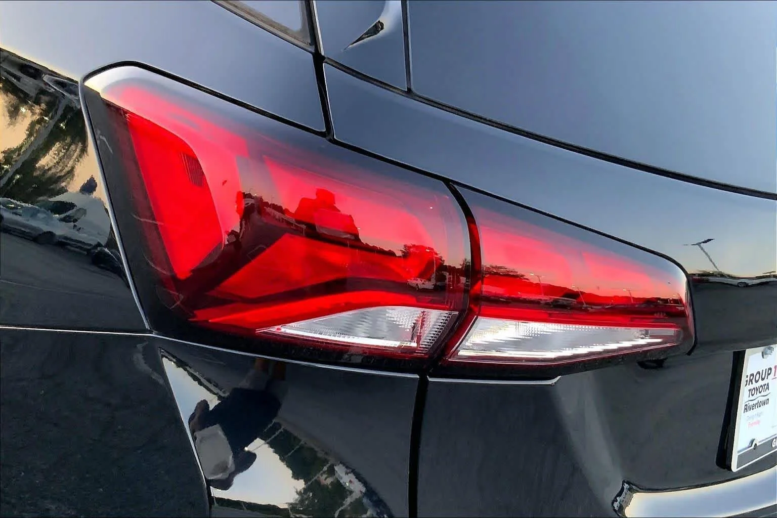 Used 2022 Mosaic Black Metallic Chevrolet LT image 25